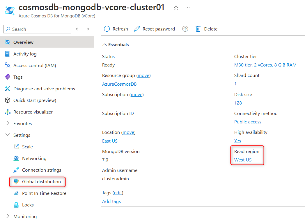 Capture d’écran de l’état de la réplication de cluster sur la page Vue d’ensemble et la page Distribution globale dans Portail Azure.