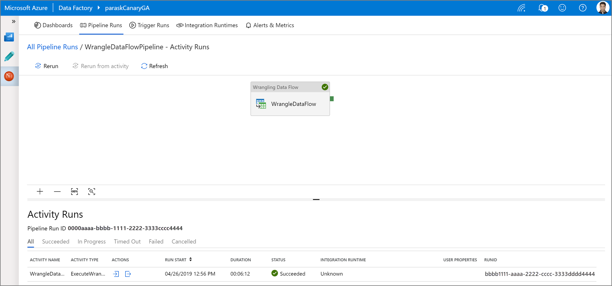 Capture d’écran montrant la sortie de l’exécution d’une activité de data wrangling Power Query déclenchée.