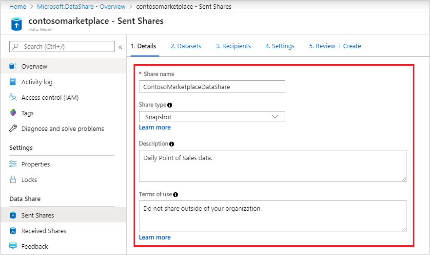 Capture d’écran de la page de création d’un partage dans Azure Data Share, montrant le nom, le type, la description et les conditions d’utilisation du partage renseignés.