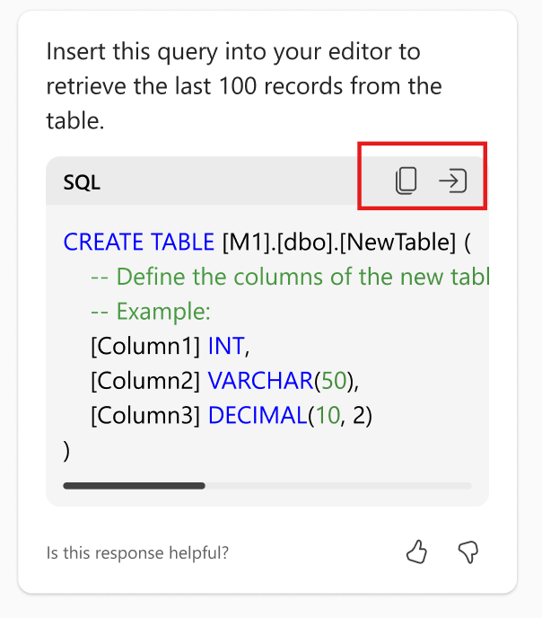 Capture d’écran du portail Fabric montrant un bloc de code dans la réponse de Copilot.