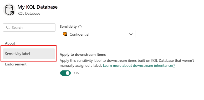 Capture d’écran du panneau latéral d'étiquette de sensibilité pour les éléments dans Fabric.