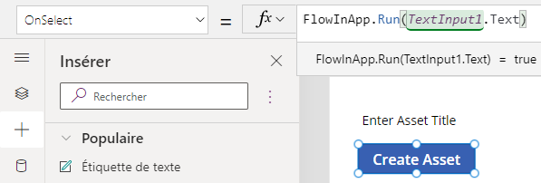 Capture d’écran montrant la formule de propriété OnSelect pour un bouton sur le canevas.