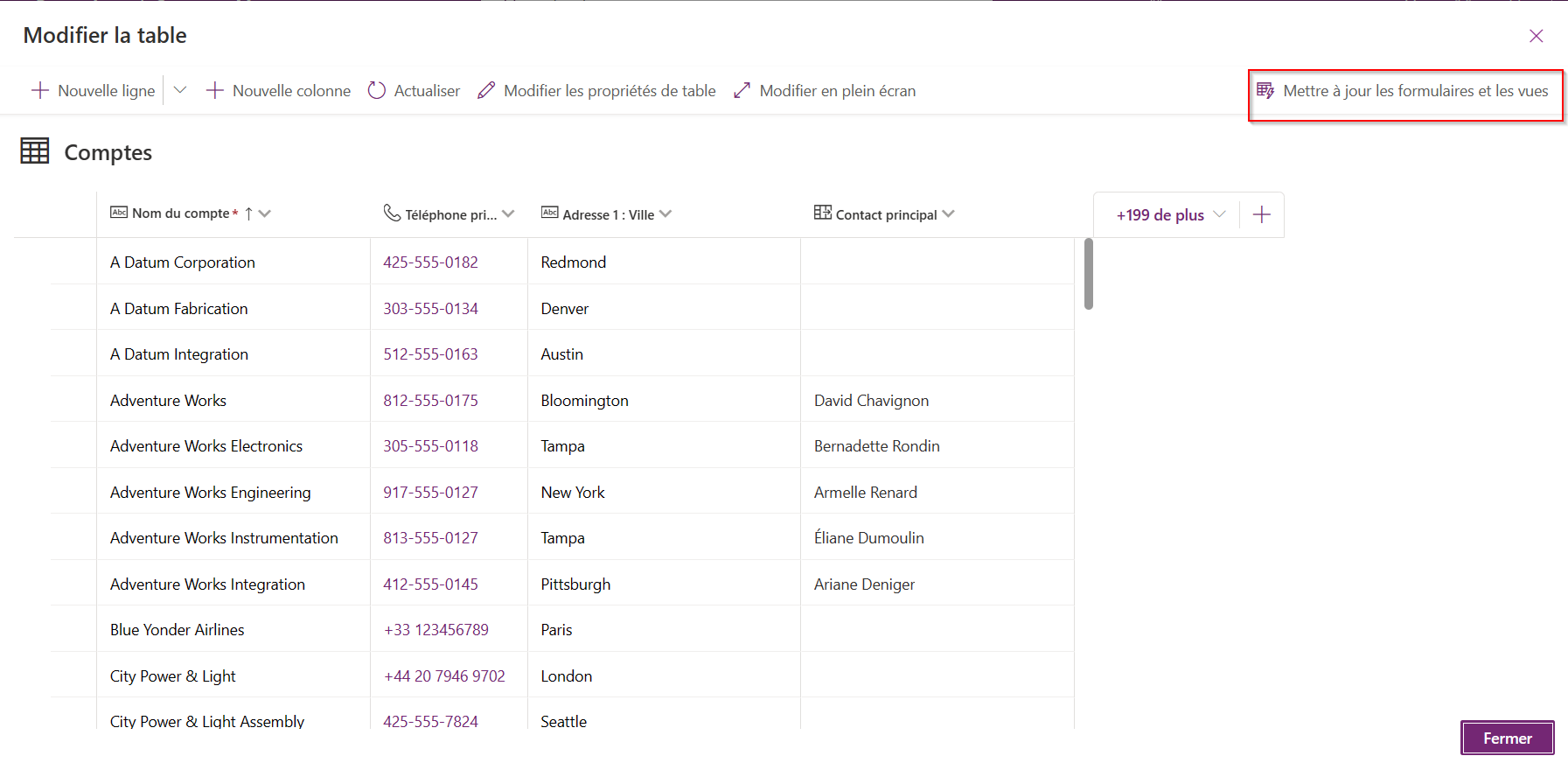 Option Mettre à jour les formulaires et les vues dans le concepteur de tables en ligne.