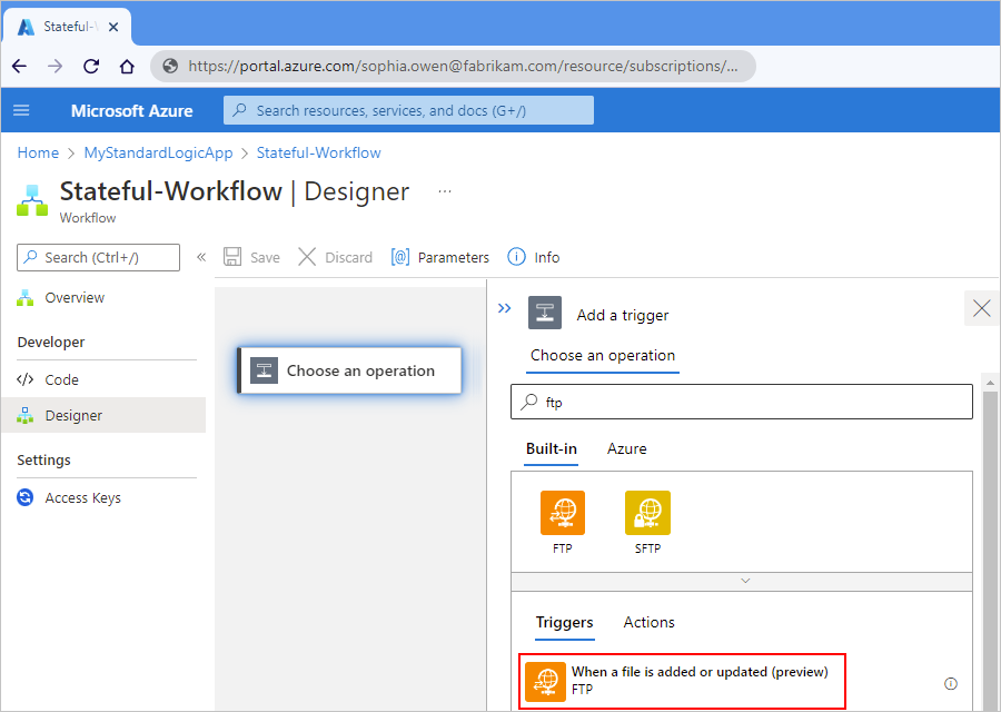 Capture d’écran montrant le portail Azure, le concepteur de flux de travail Standard, la zone de recherche avec l’option « Intégré » sélectionnée, et le déclencheur FTP sélectionné.