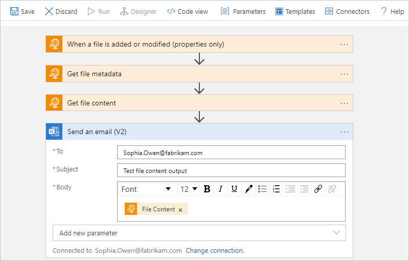 Capture d’écran montrant le concepteur de flux de travail Consommation, l’action « Envoyer un e-mail », la liste de contenu dynamique ouverte, et la sortie de l’action « Contenu du fichier » sélectionnée.