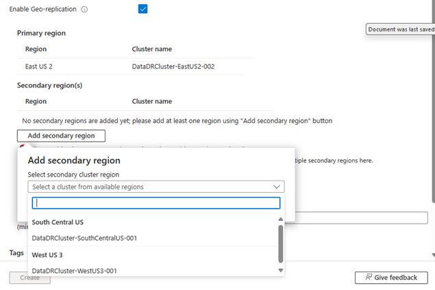 Capture d’écran de la sélection d’une région secondaire et d’un cluster dans l’interface utilisateur de création d’un espace de noms.