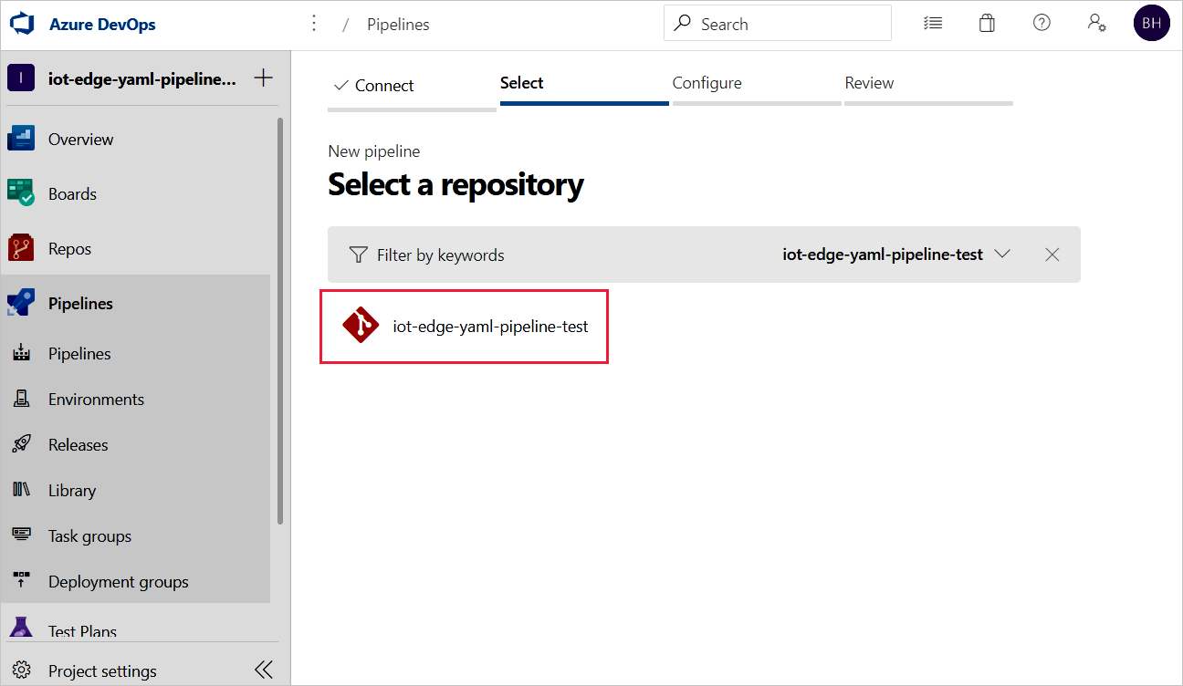 Capture d’écran montrant comment sélectionner le référentiel de votre pipeline de build.