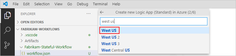 Capture d’écran montrant l’invite permettant de sélectionner un emplacement de déploiement avec les régions Azure disponibles et l’emplacement personnalisé pour les déploiements Azure Arc.