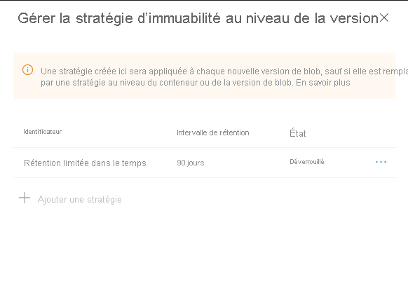 Capture d’écran montrant comment configurer une stratégie de rétention au niveau de la version par défaut pour un conteneur.