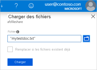 Capture d’écran montrant comment parcourir et charger un fichier dans le nouveau partage de fichiers à l’aide du Portail Azure.