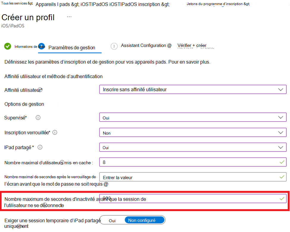 Capture d’écran montrant comment s’inscrire sans affinité utilisateur et définir la valeur d’inactivité pour les appareils iOS/iPadOS dans le centre d’administration Microsoft Intune.