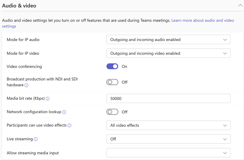 Capture d’écran des stratégies audio et vidéo de réunion Teams dans le Centre d’administration Teams.