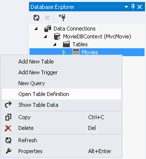 Capture d’écran montrant la fenêtre Explorateur de bases de données. Ouvrir la définition de table est sélectionnée dans le menu contextuel Films.