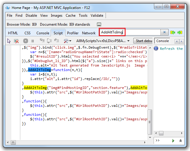 Capture d’écran montrant l’onglet Script de l’outil développeur I E F 12. La zone d’entrée de script de recherche avec Ajout de alt à lmg entrée dans celle-ci est mise en surbrillance.