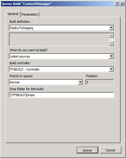 Dans la boîte de dialogue Générer la file d’attente, passez en revue les propriétés de build, puis cliquez sur File d’attente.