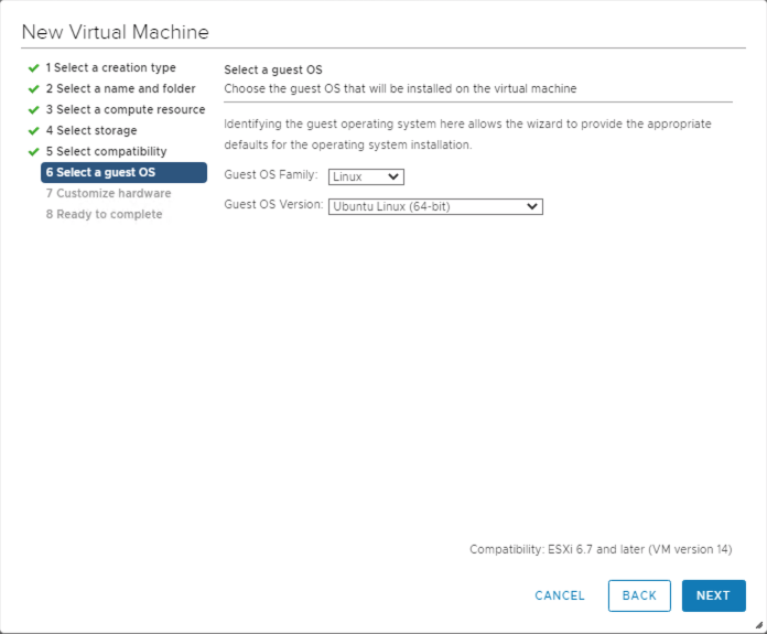 Capture d’écran montrant la famille de systèmes d’exploitation invités et la version de système d’exploitation invité à installer sur la machine virtuelle.