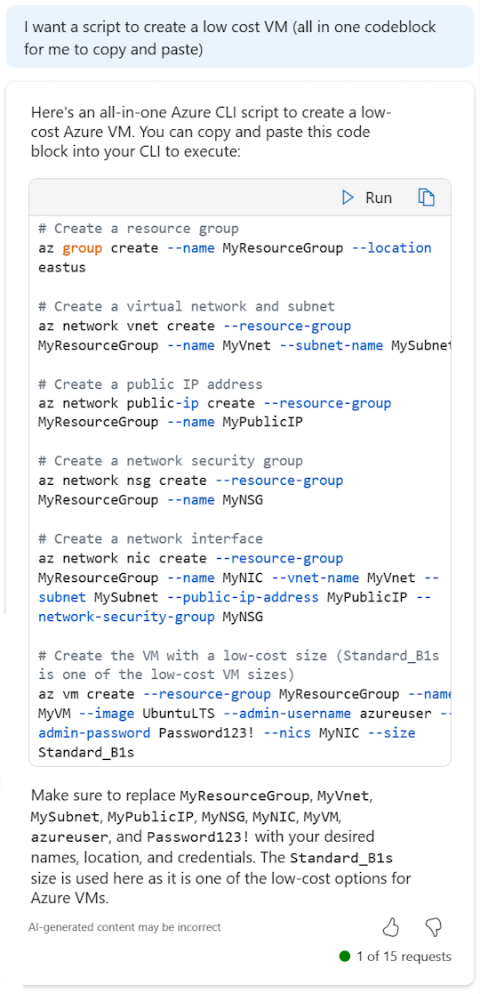 Capture d’écran de Microsoft Azure Copilot fournissant un script Azure CLI pour créer une machine virtuelle.