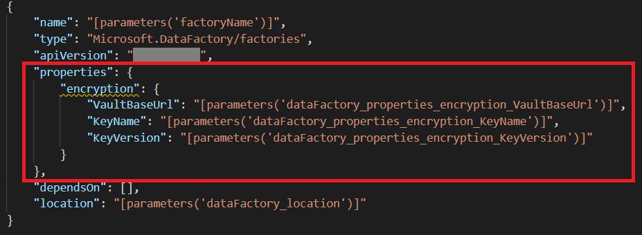 Capture d’écran montrant l’inclusion du paramètre de clé gérée par le client dans le modèle Azure Resource Manager.