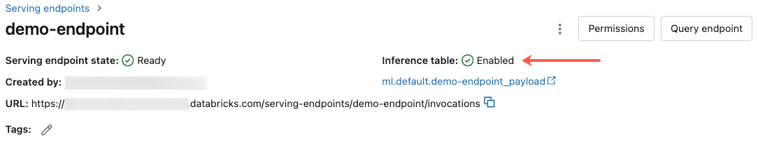 lien vers le nom de la table d’inférence sur la page du point de terminaison