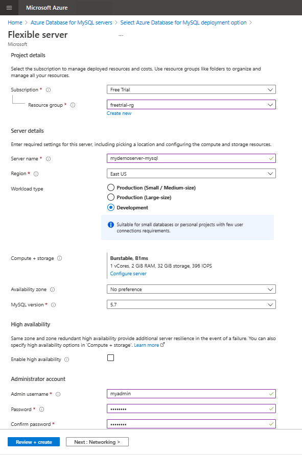 Capture d’écran montrant les paramètres de base pour la création d’une instance de serveur flexible Azure Database pour MySQL.