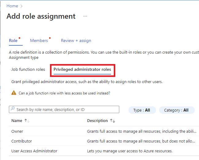 Capture d’écran de la page Ajouter une attribution de rôle avec l’onglet Rôles d’administrateur privilégié sélectionné.