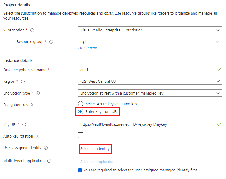 Capture d’écran montrant comment entrer les détails du projet et de l’instance pour créer un jeu de chiffrement de disque