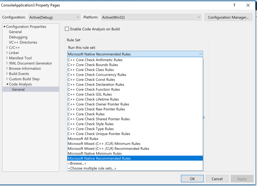 Capture d’écran de la boîte de dialogue Pages de propriétés montrant les propriétés de configuration > Analyse du code > Général sélectionnée et un certain nombre de vérifications principales répertoriées dans la section Exécuter cet ensemble de règles. page de propriétés