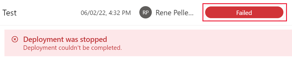 Capture d’écran de l’icône d’échec de déploiement de l’historique des pipelines de déploiement sélectionnée.