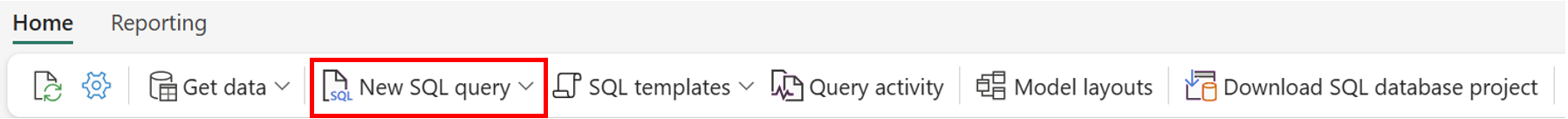 Capture d'écran du ruban de l'écran d'accueil, montrant où sélectionner Nouvelle requête SQL.