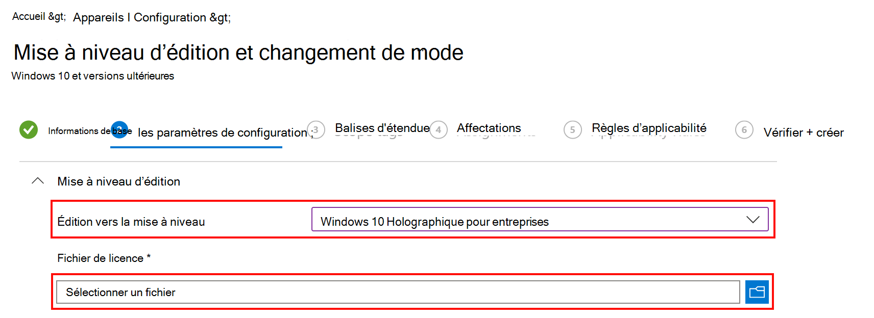 Dans Intune, entrez le nom de fichier XML qui inclut les informations de licence Holographic for Business.