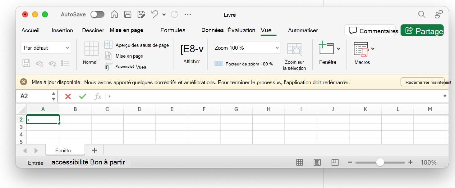 Interface de Microsoft Excel affichant une notification « Mise à jour disponible » indiquant que certains correctifs et améliorations sont apportés, avec une invite de redémarrage de l’application. Le classeur Excel affiché est nommé « Book1 » et la feuille « Sheet1 » est visible, actuellement vide, sans aucune donnée entrée.