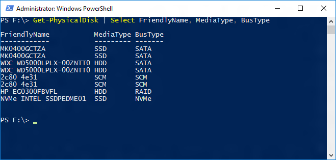 Capture d’écran d’une fenêtre Windows PowerShell montrant la sortie de l’applet de commande Get-PhysicalDisk.