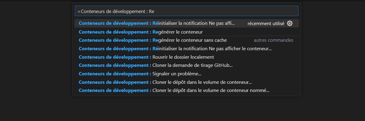 Capture d’écran de l’option de palette de commandes pour ré-ouvrir le dossier actuel dans votre environnement local.