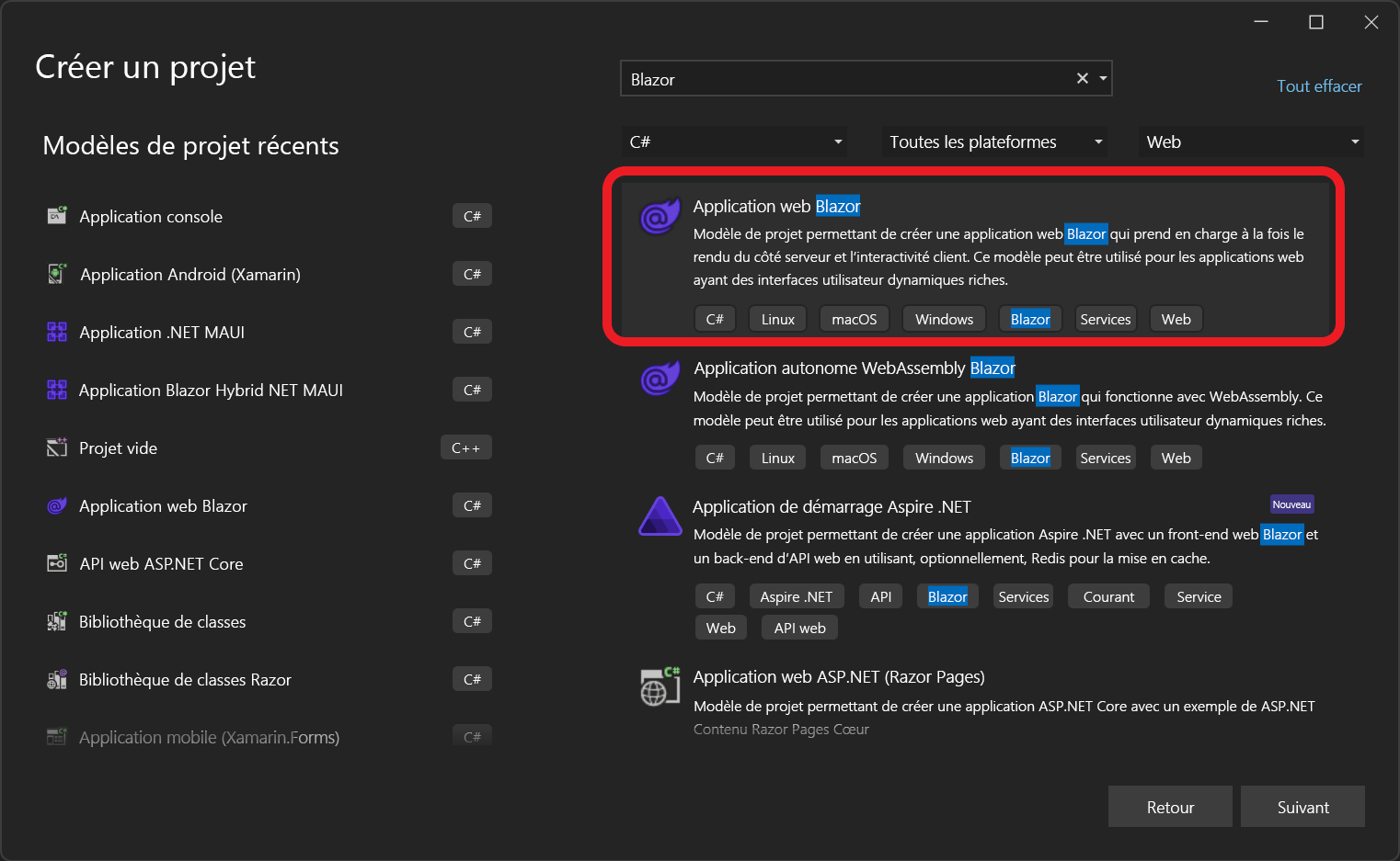 Capture d’écran de l’écran « Créer un projet » de Visual Studio 2022 et du modèle Blazor.