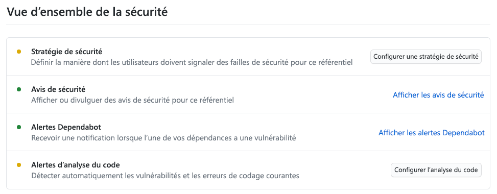 Capture d’écran d’une liste de stratégies, d’avertissements et d’alertes avec des liens vers plus d’informations.