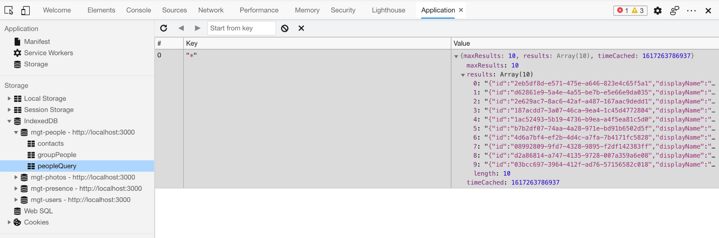 Capture d’écran de la section IndexedDB avec les données en cache mises en évidence dans les outils de développeur du navigateur