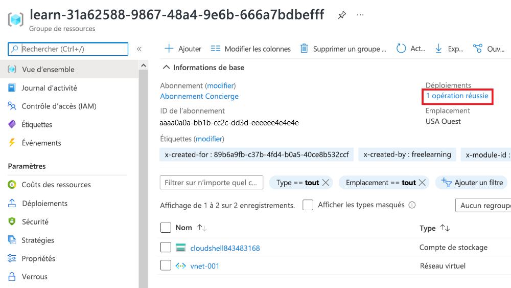 Capture d’écran de l’interface du portail Azure pour les déploiements montrant un déploiement répertorié avec un état réussi.