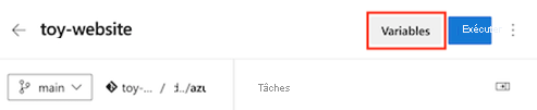 Capture d’écran Azure DevOps montrant l’éditeur de pipeline, avec le bouton Variables en surbrillance.