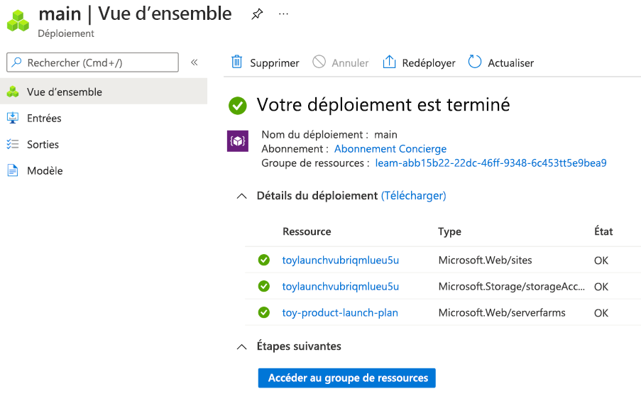 Capture d’écran de l’interface du portail Azure pour le déploiement spécifique, avec le compte de stockage et les ressources App Service listés avec les noms générés.