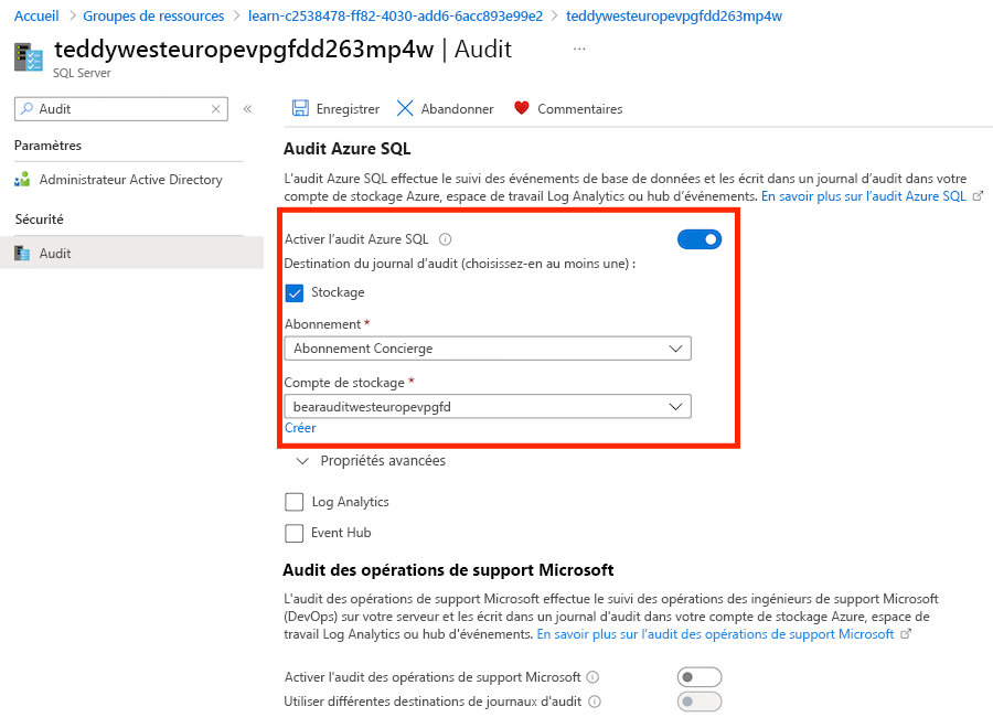 Capture d’écran de l’interface du portail Azure pour le serveur logique, indiquant que la configuration de l’audit est activée.