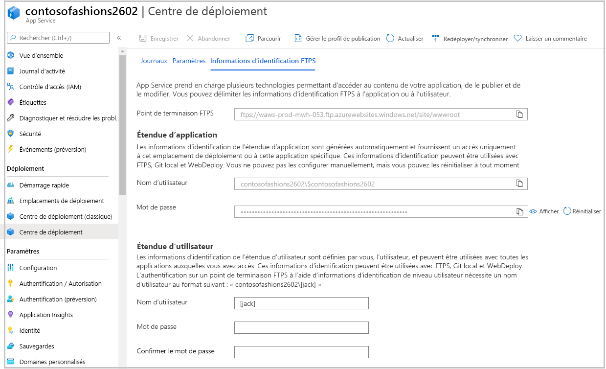 Capture d’écran du volet Centre de déploiement App Service montrant l’onglet Informations d’identification FTPS.