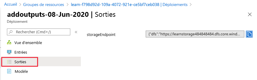 Capture d’écran du portail Azure montrant la sélection de sortie dans le menu de gauche.