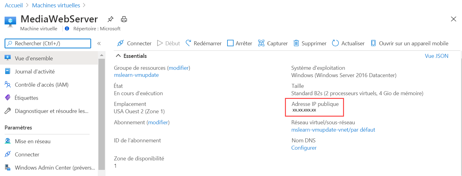 Capture d’écran mettant en évidence l’adresse IP publique qui figure dans la page de vue d’ensemble de la machine virtuelle.