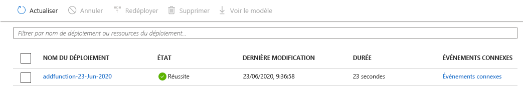 Capture d’écran du portail Azure montrant des déploiements. Un déploiement y figure avec l’état Réussi.