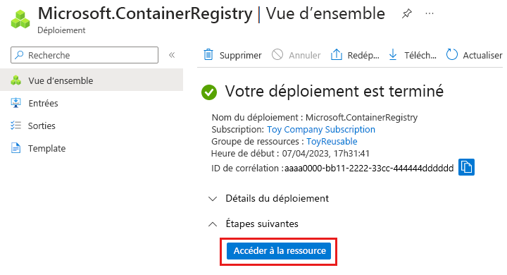 Capture d’écran du portail Azure montrant le déploiement du registre de conteneurs, avec le bouton d’accès à une ressource mis en évidence.