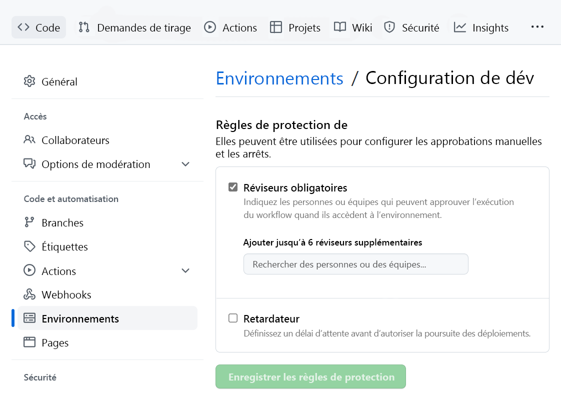 Capture d’écran de vérification d’approbation configurée pour un environnement GitHub.