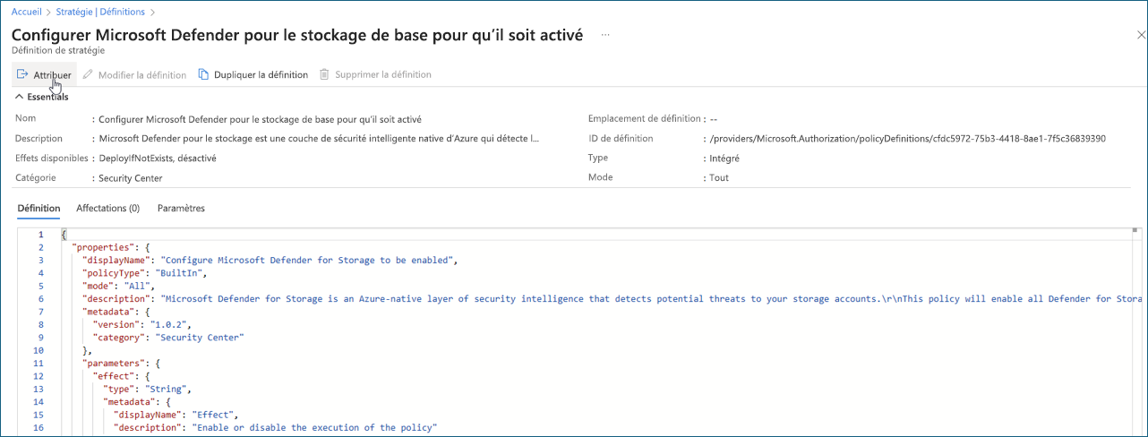 Capture d’écran montrant un exemple d’affectation et de modification des détails de stratégie.