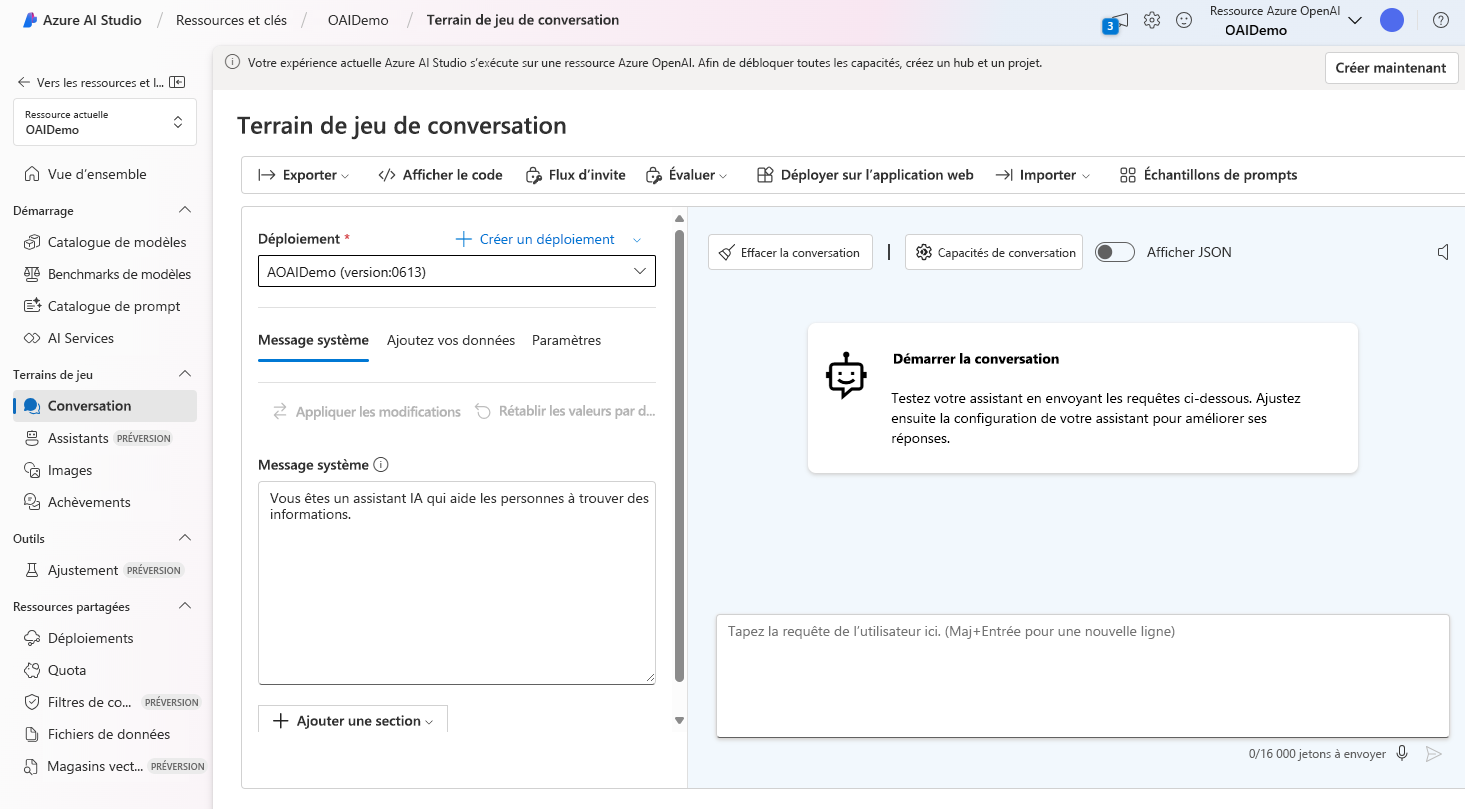 Capture d’écran du terrain de jeu Conversation du portail Azure AI Studio.