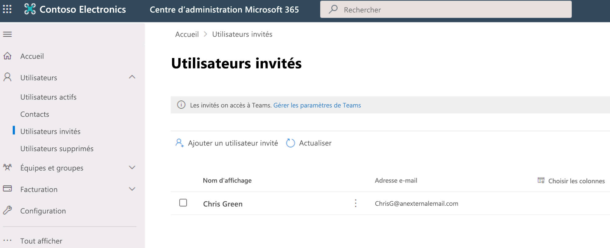 Capture d’écran du Centre d’administration Microsoft 365, ouverte à la page des utilisateurs invités.