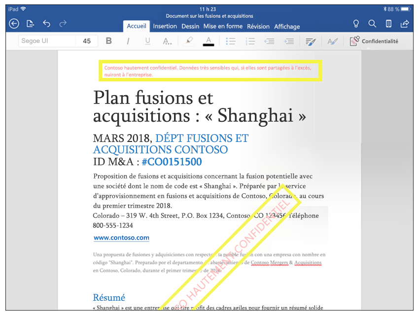 Capture d’écran montrant un document Word avec une étiquette de confidentialité dans l’en-tête et dans un filigrane.